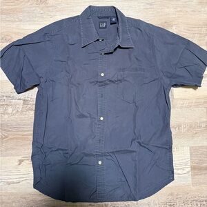 GAP Men's Dark Gray Casual Button Down Shirt